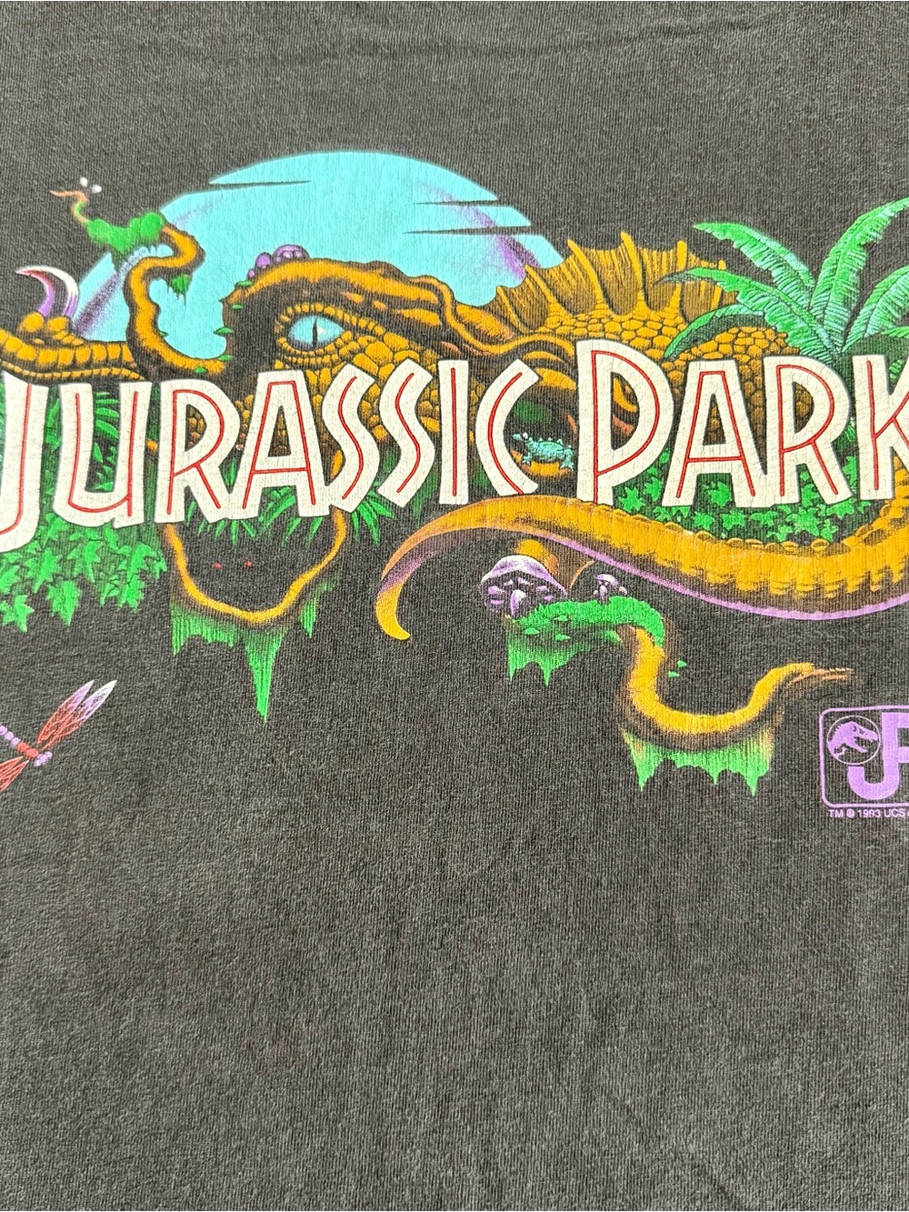 Vintage 1993 Jurassic Park Promotional T-Shirt - Picture 3 of 8